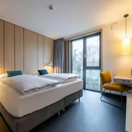 Serways Hoesel Hotel *