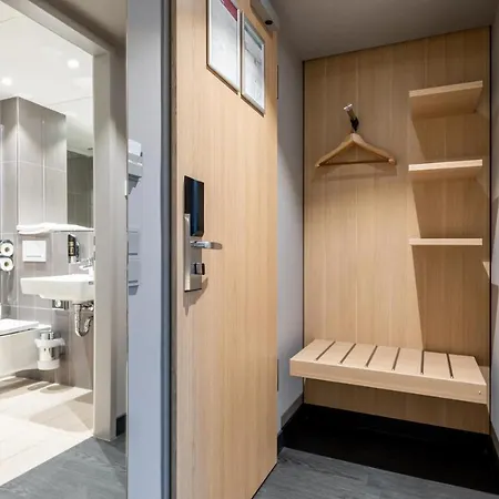 Serways Hoesel * Ratingen
