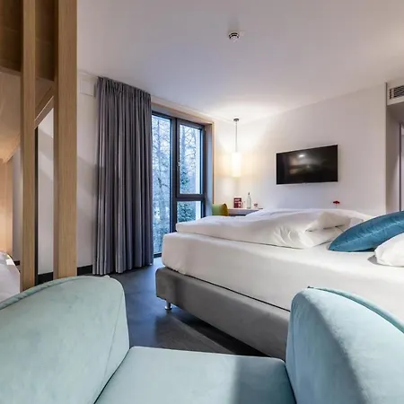 Hotell Serways Hoesel Ratingen