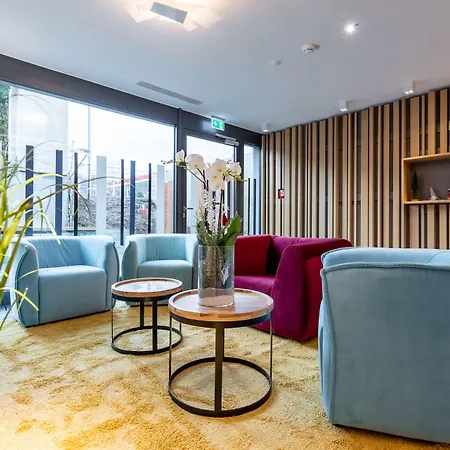 Serways Hoesel 3* ラーティンゲン