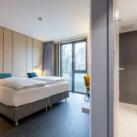 Otel Serways Hoesel 3*