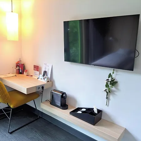 Serways Hoesel Otel 3*