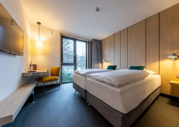 Serways Hoesel ラーティンゲン